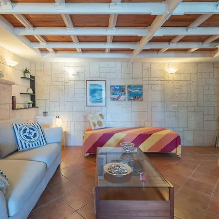 Piscina A Due Passi Dal Mare Вилла